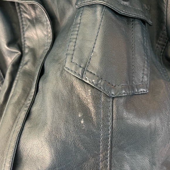 Guess Jacket - Picture 8 of 8